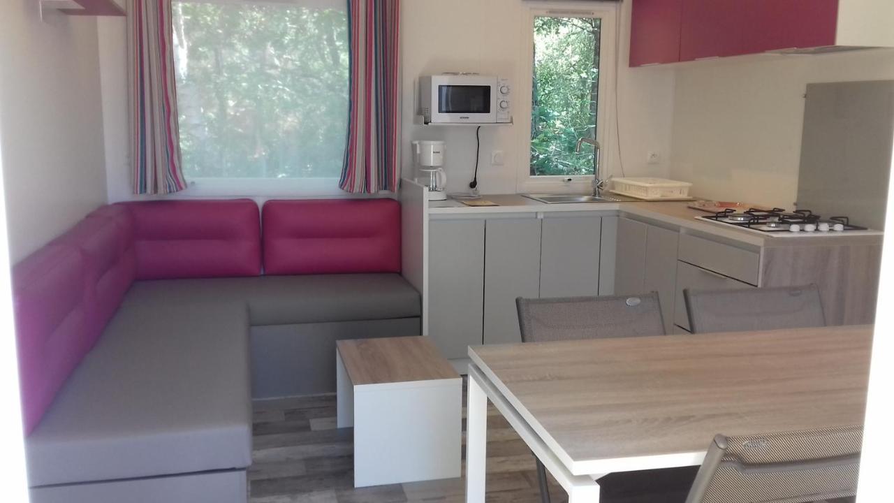 Camping De Kergo Ploemel Exterior photo
